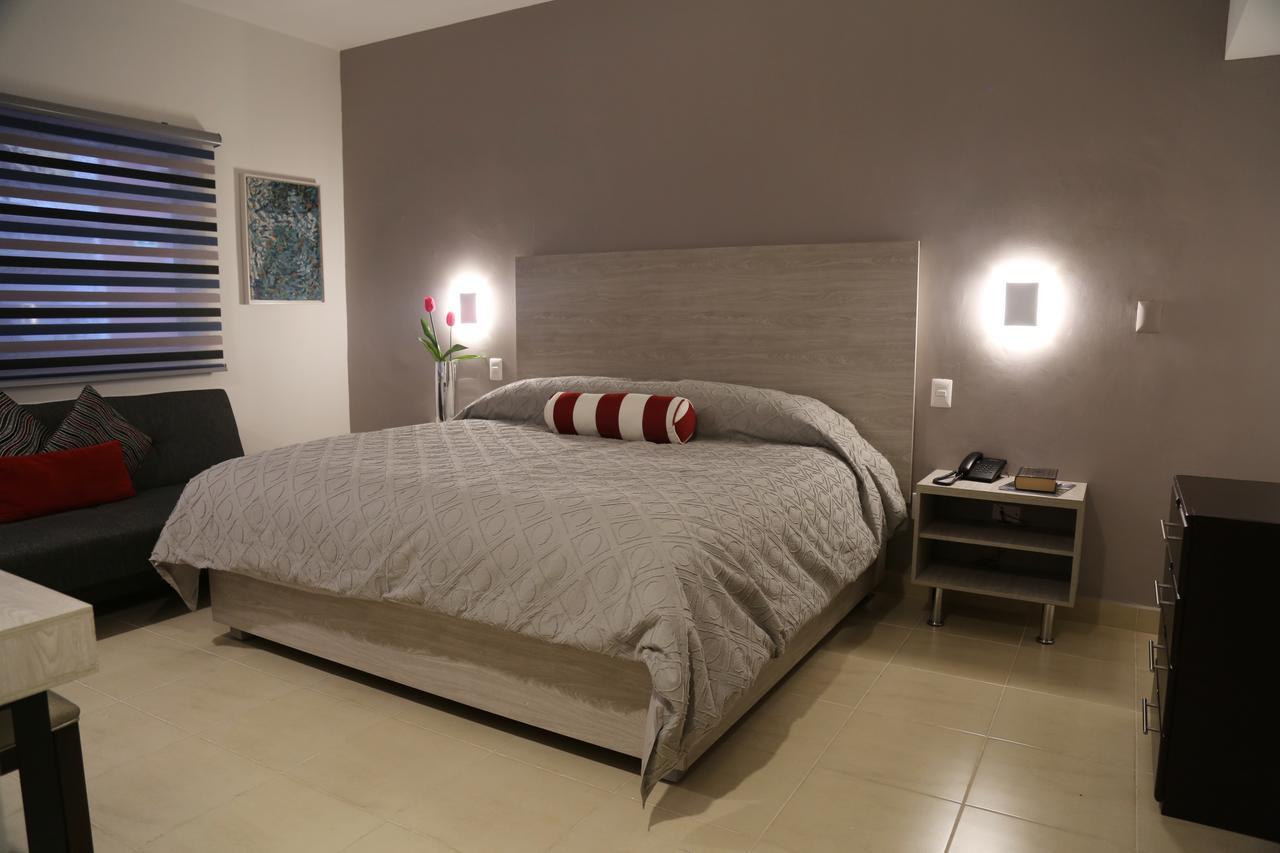 Casa Massima Hotel เลออน ภายนอก รูปภาพ