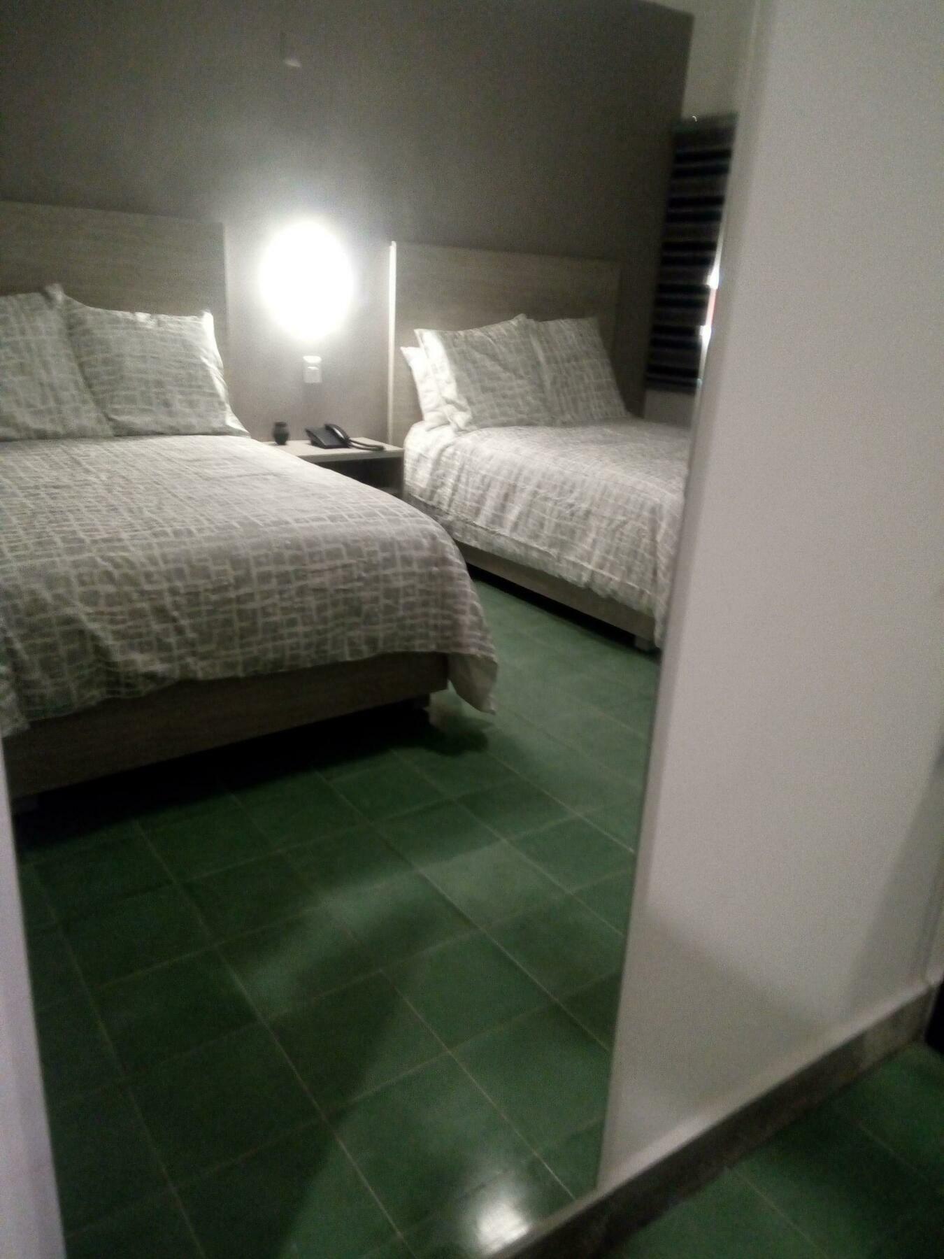 Casa Massima Hotel เลออน ภายนอก รูปภาพ
